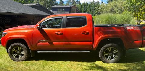 Toyota Tacoma 2017