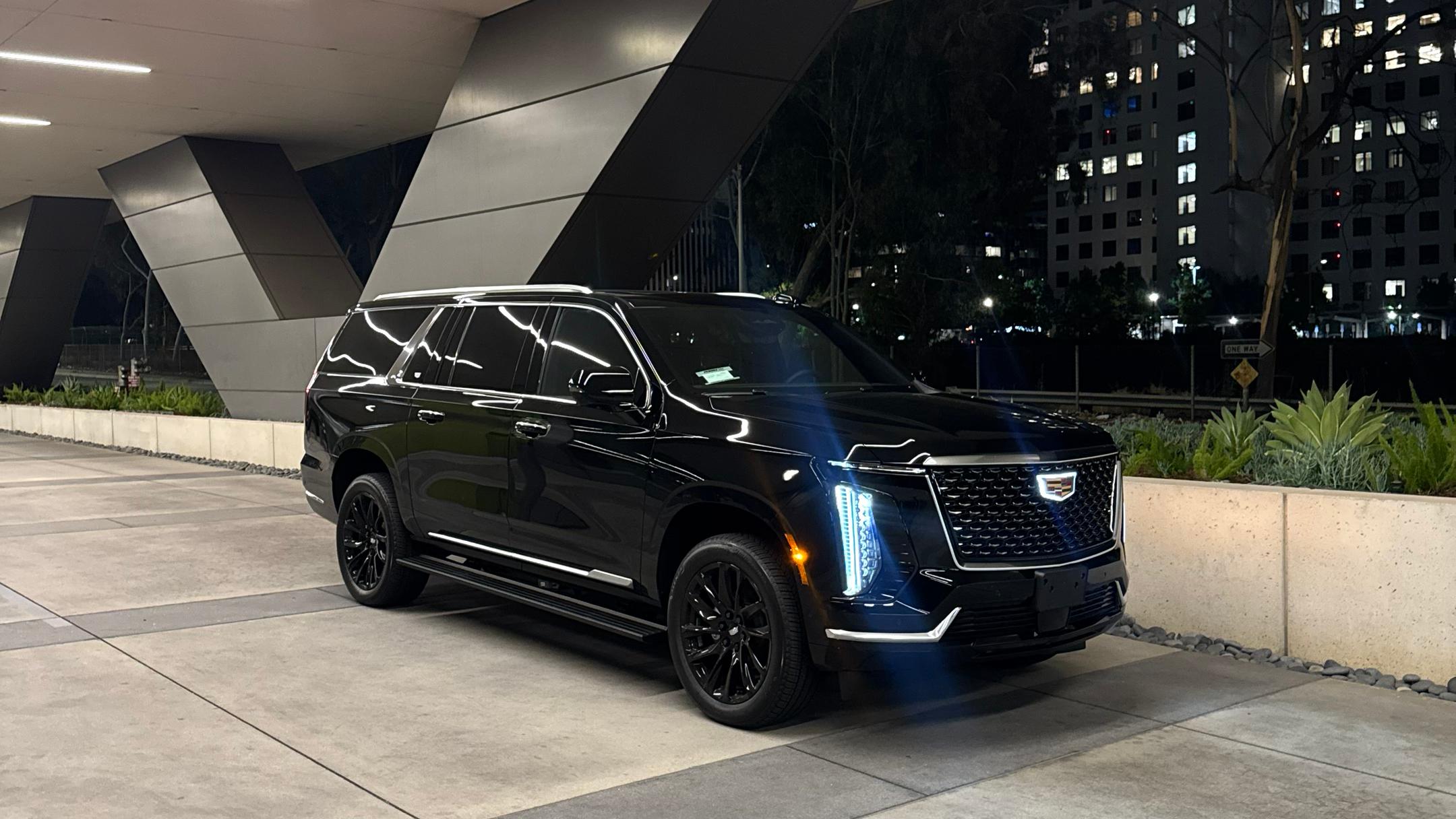 Cadillac Escalade ESV 2026 in 