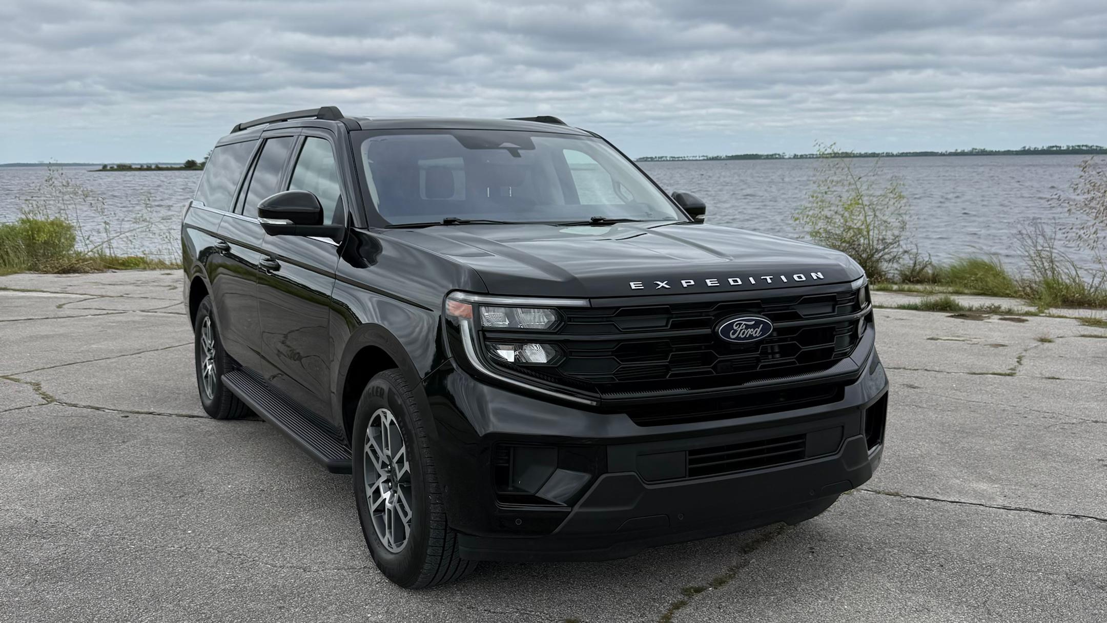 Ford Expedition Max 2025 in Panama City, FL