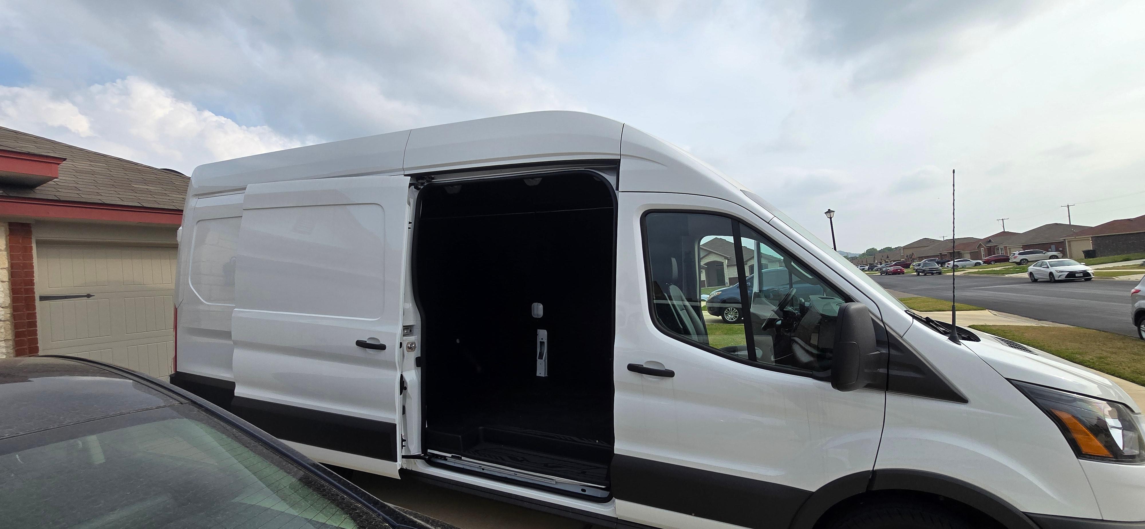 Ford Transit Cargo 2023 in Killeen, TX