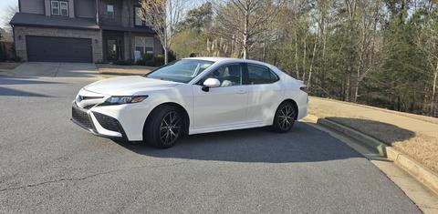 Toyota Camry 2023