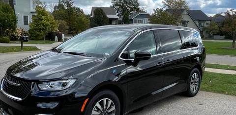 Chrysler Pacifica 2022