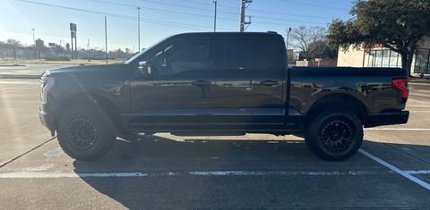 Ford F-150 Lightning 2023