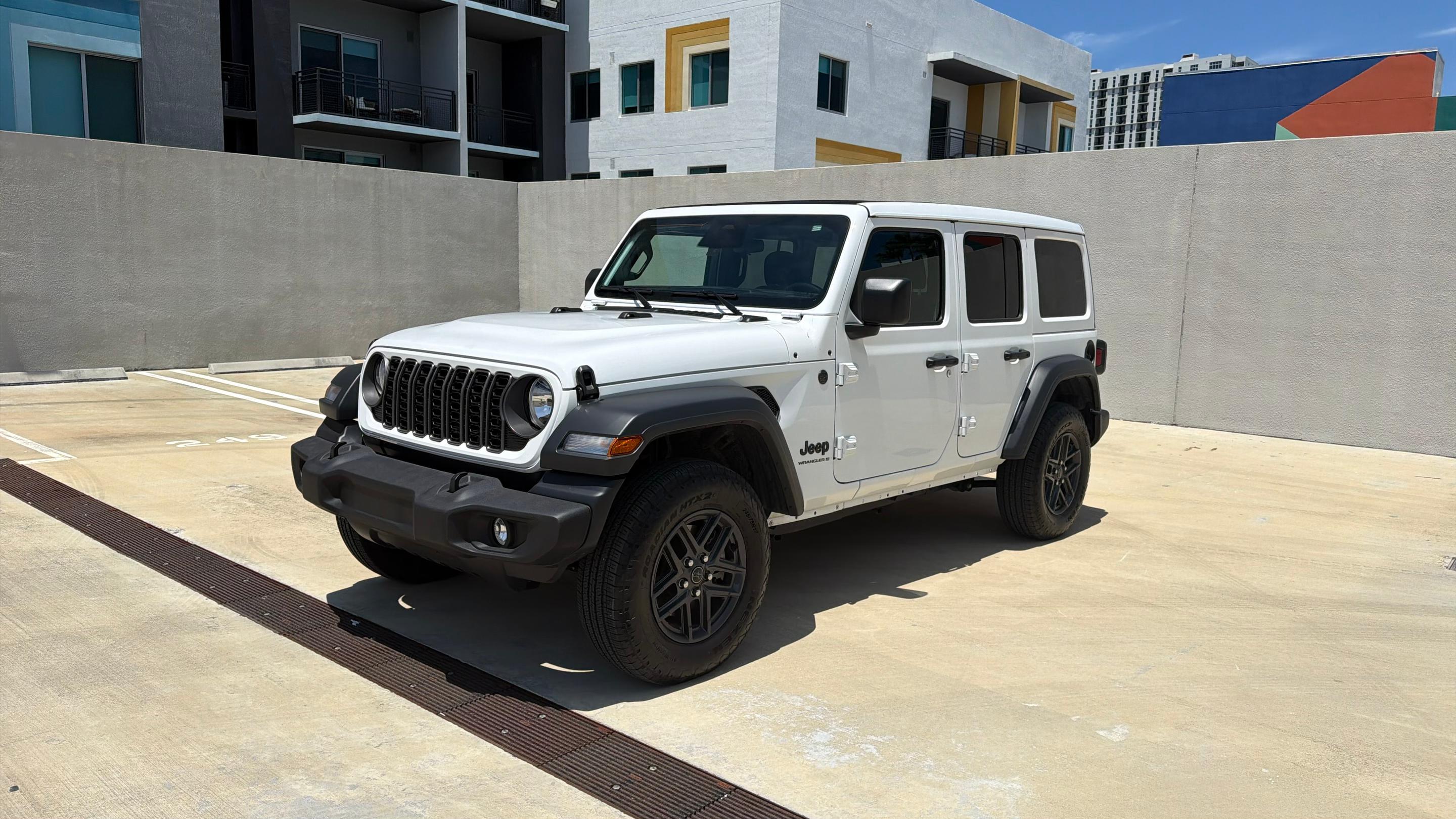 Jeep Wrangler 2025 in Miami, FL