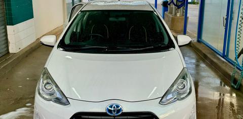Toyota PRIUS-C 2017