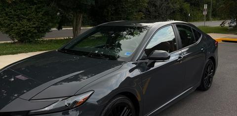 Toyota Camry Hybrid 2025