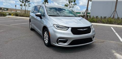 Chrysler Pacifica 2023