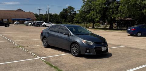Toyota Corolla 2015