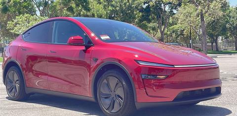 Tesla Model Y 2026