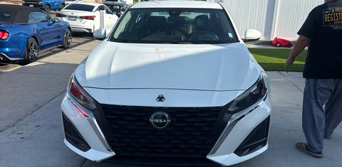 Nissan Altima 2023