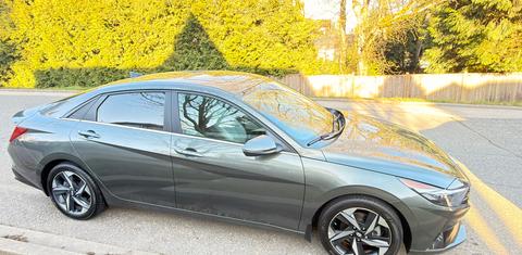 Hyundai Elantra 2023