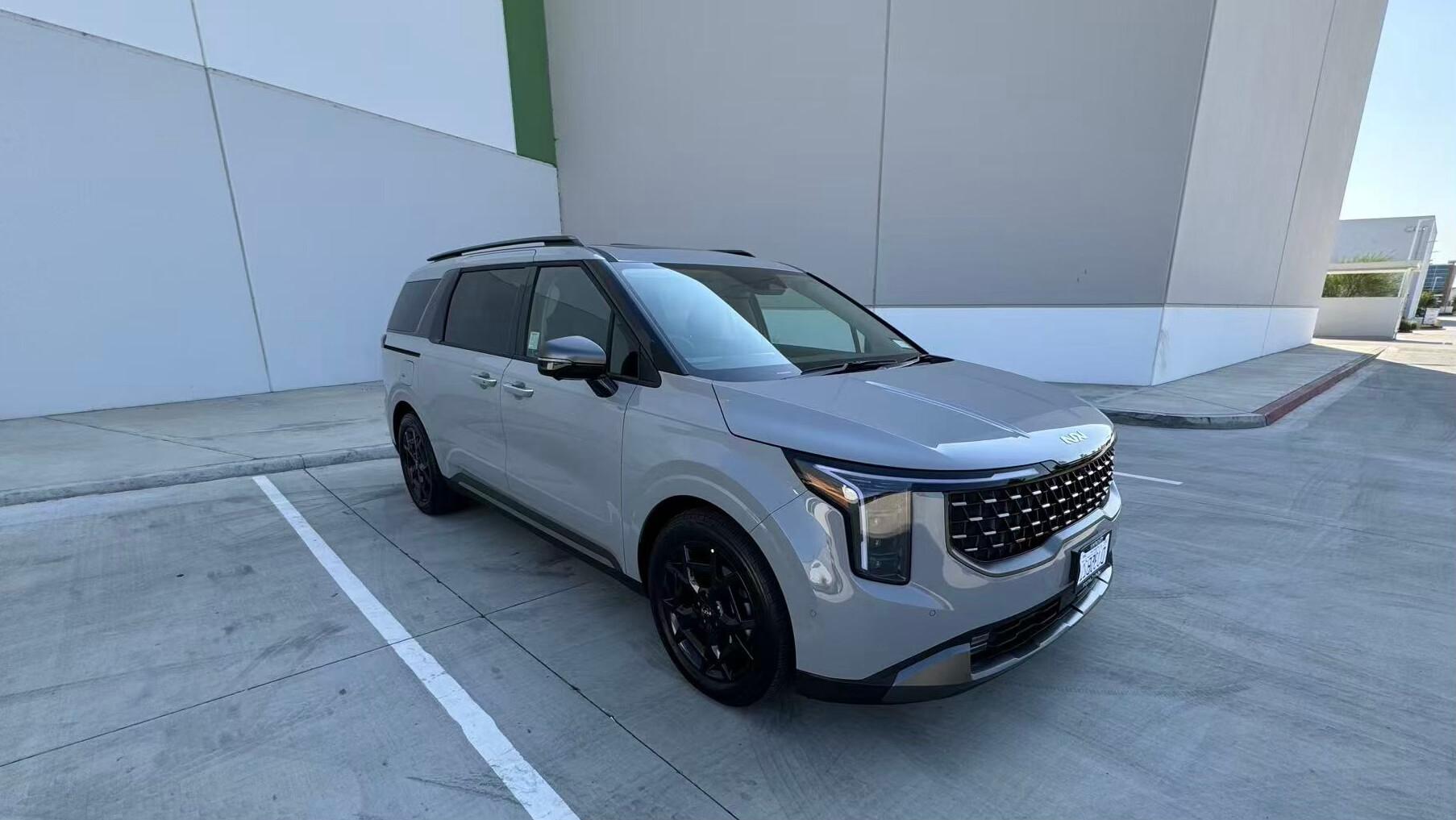 Kia Carnival 2025 in Ontario, CA