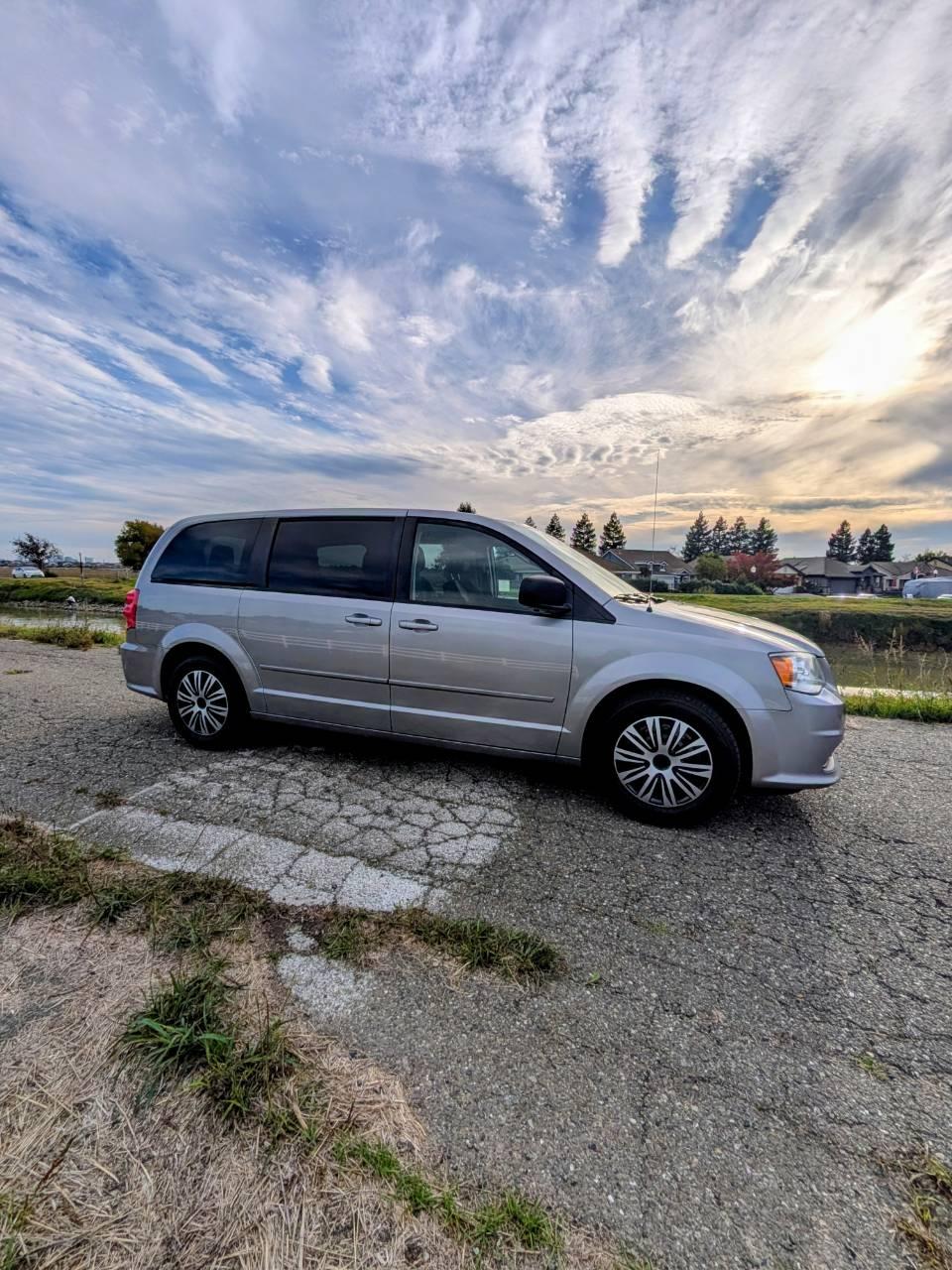 Dodge Grand Caravan 2015 in Sacramento, CA