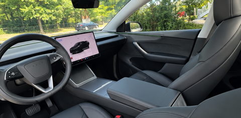 Tesla Model Y 2026