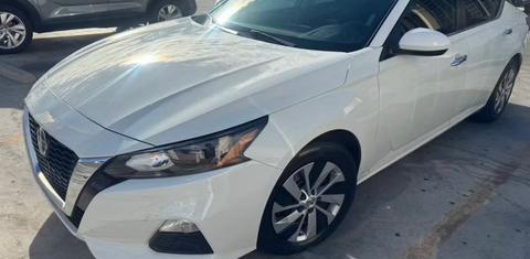 Nissan Altima 2022