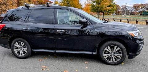 Nissan Pathfinder 2019