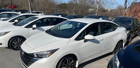 Nissan Versa 2025