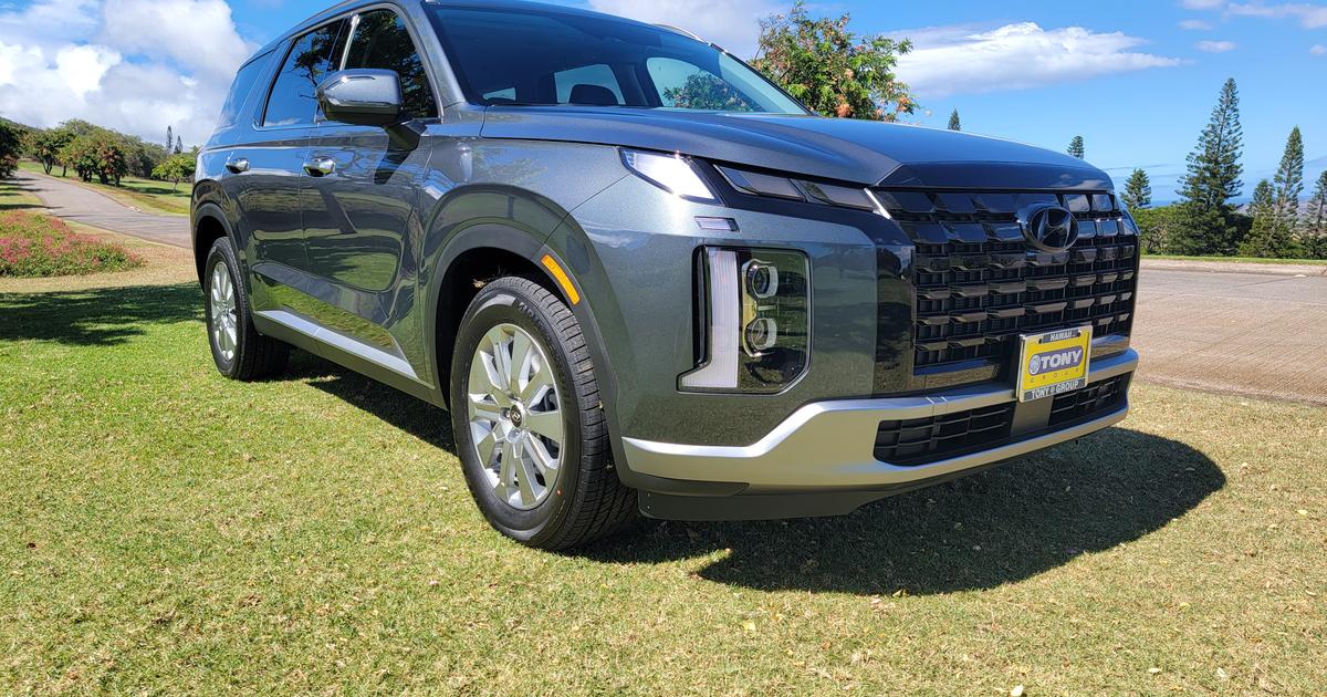 Hyundai Palisade 2023 rental in Kahului, HI by Easy Camping Maui LLC
