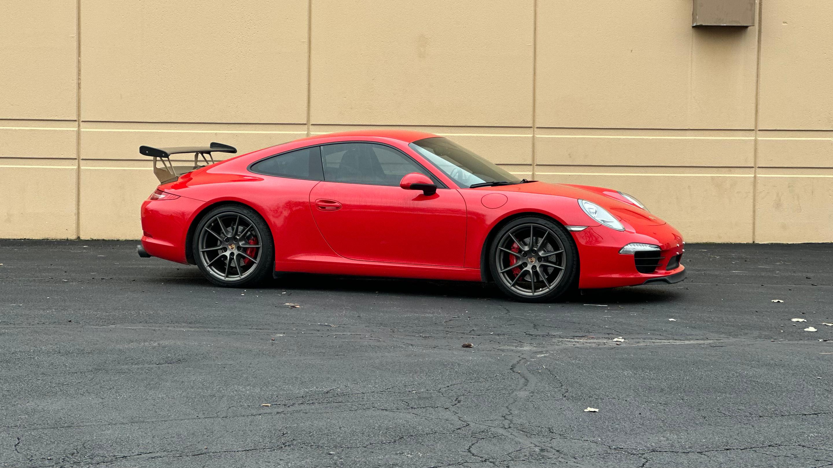 Porsche 911 2014 in Oak Lawn, IL