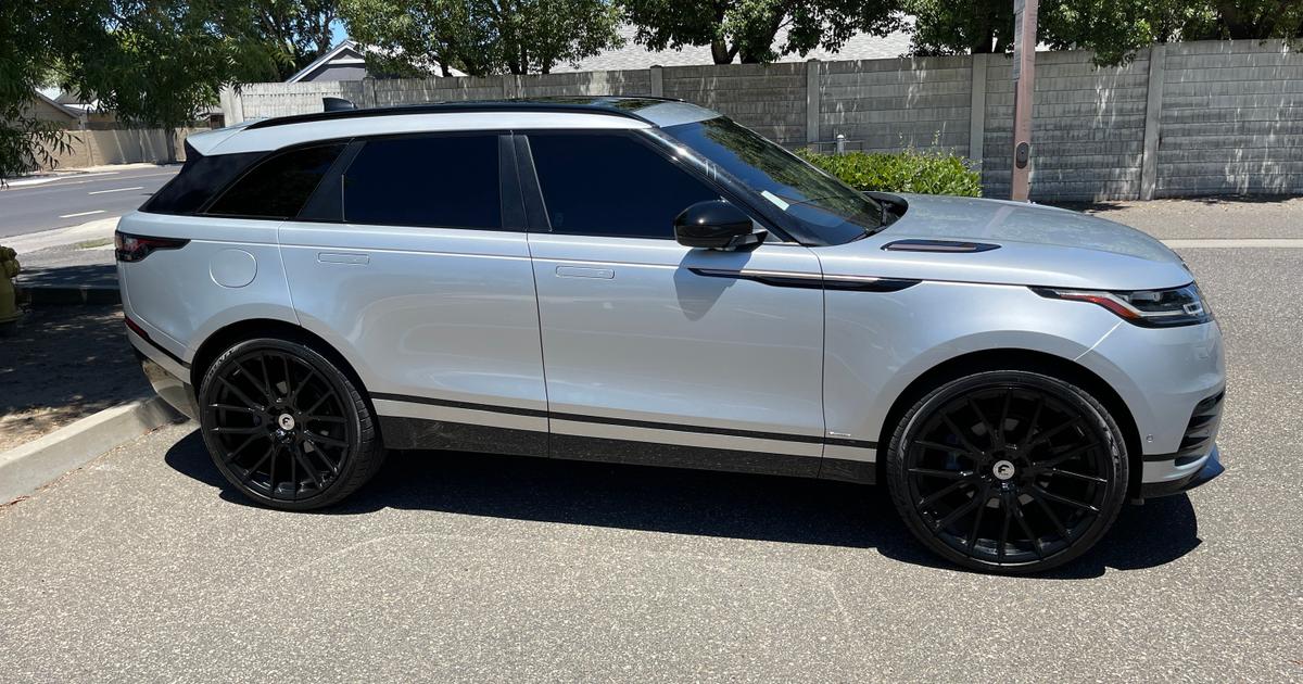 Land Rover Range Rover Velar 2018 rental in Fresno, CA by Robert B. Turo