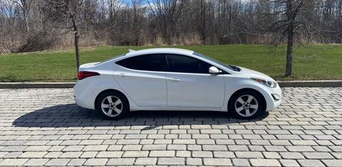 Hyundai Elantra 2015