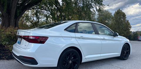 Volkswagen Jetta 2025