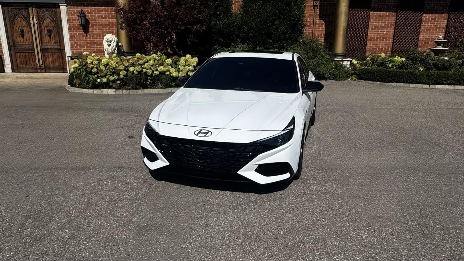Hyundai Elantra 2023 in Dearborn, MI