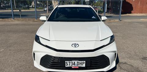 Toyota CAMRY 2025