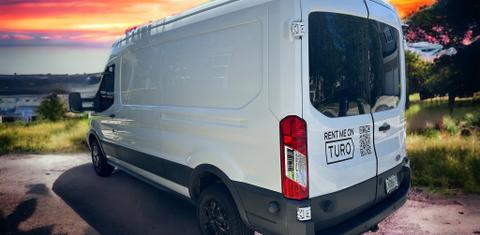 Ford Transit Cargo 2016
