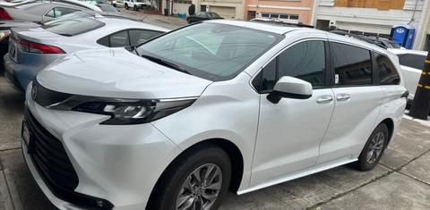 Toyota Sienna 2026