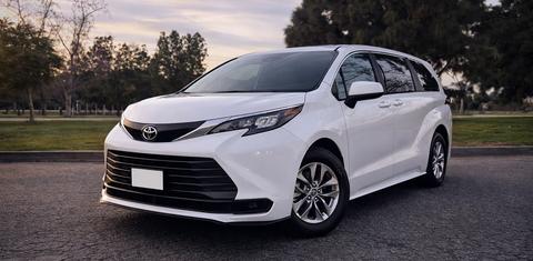 Toyota Sienna 2026