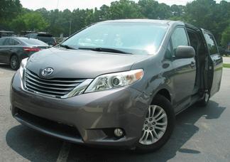 Toyota Sienna car