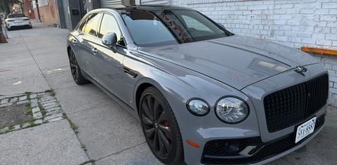 Bentley Flying Spur 2022