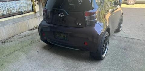 Scion iQ 2013
