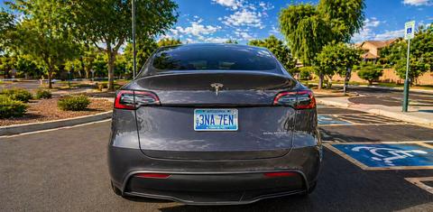 Tesla Model Y 2023