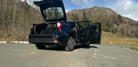 Toyota Prius 2021