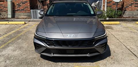 Hyundai Elantra 2025
