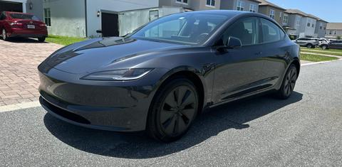 Tesla Model 3 2025