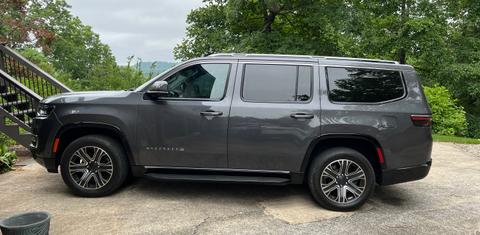 Jeep Wagoneer 2022