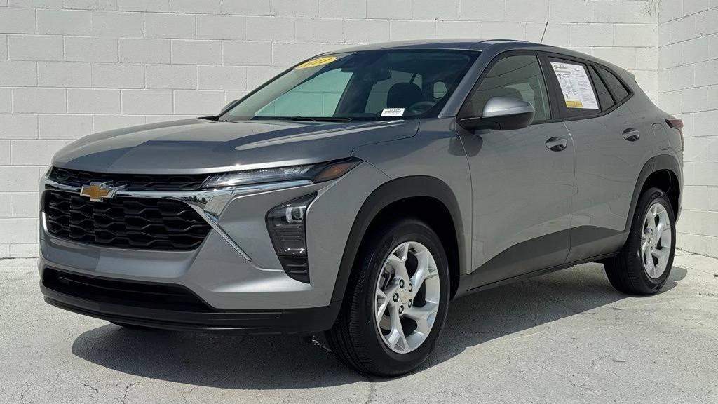 Chevrolet Trax 2024 in Columbia, SC