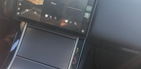 Land Rover Range Rover Velar 2025