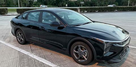 Kia K4 2025