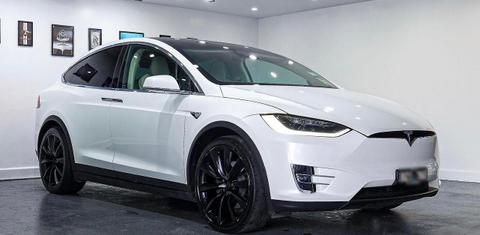 Tesla MODEL X 2018