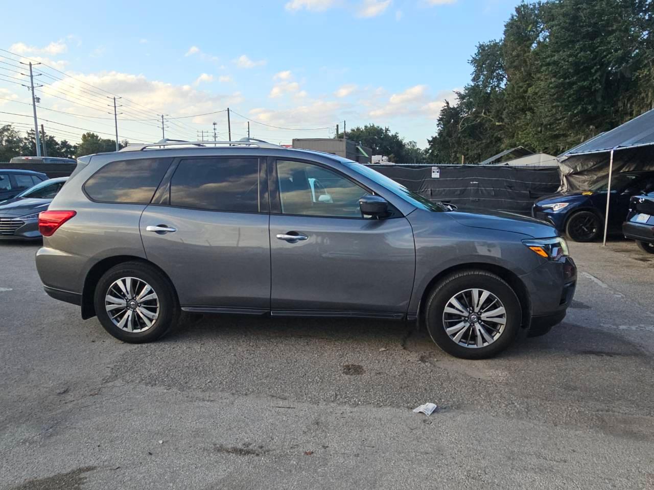 Nissan Pathfinder 2020 in 
