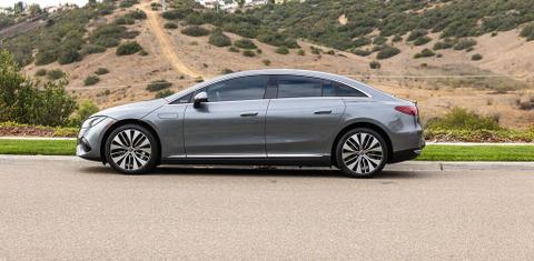 Mercedes-Benz EQE 2025