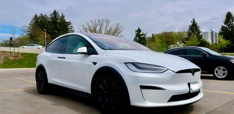 Tesla Model X 2022