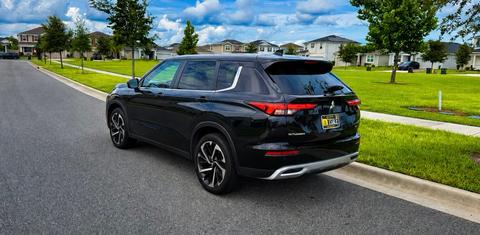 Mitsubishi Outlander 2024