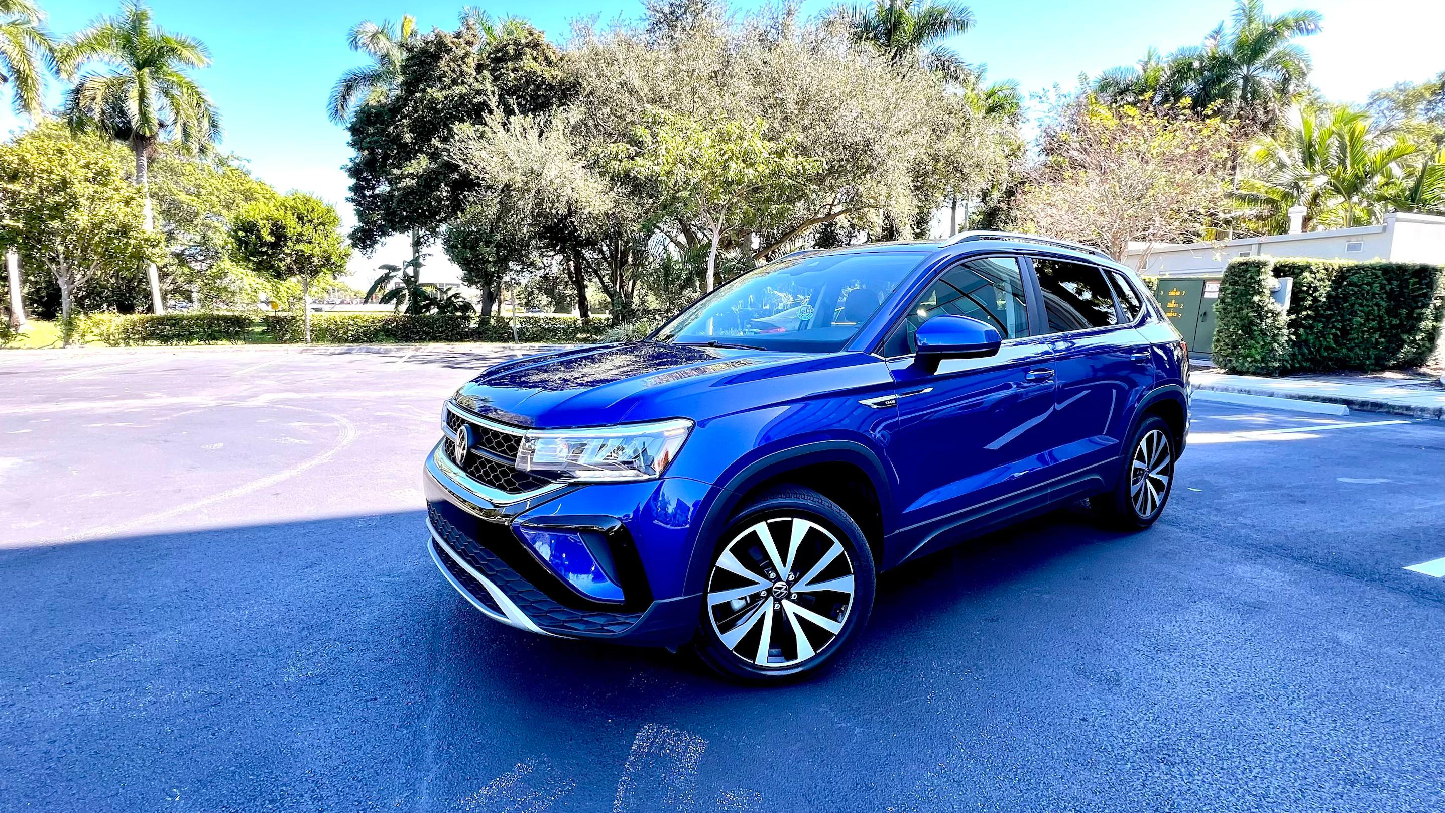Volkswagen Taos 2024 in West Palm Beach, FL