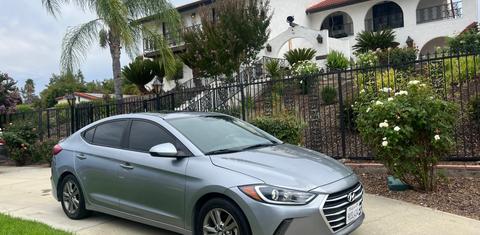 Hyundai Elantra 2017