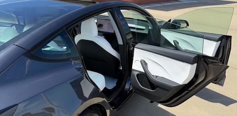 Tesla Model 3 2025